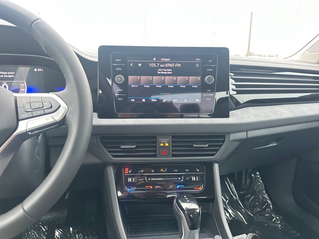 New 2026 Volkswagen Jetta SE image 19