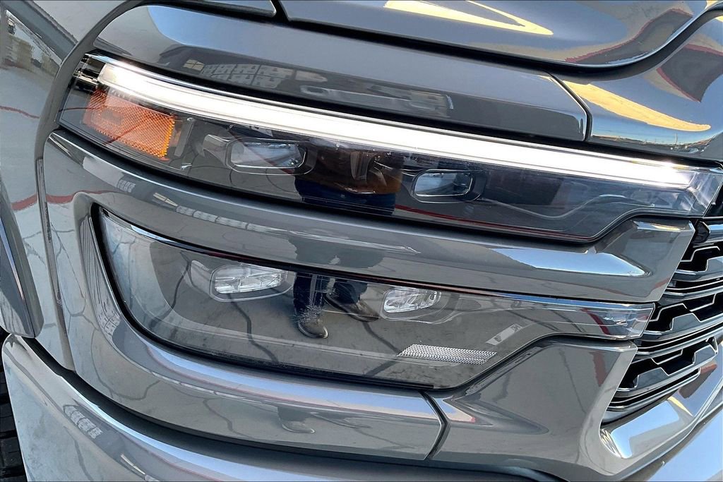 Used 2026 RAM 3500 Limited image 26