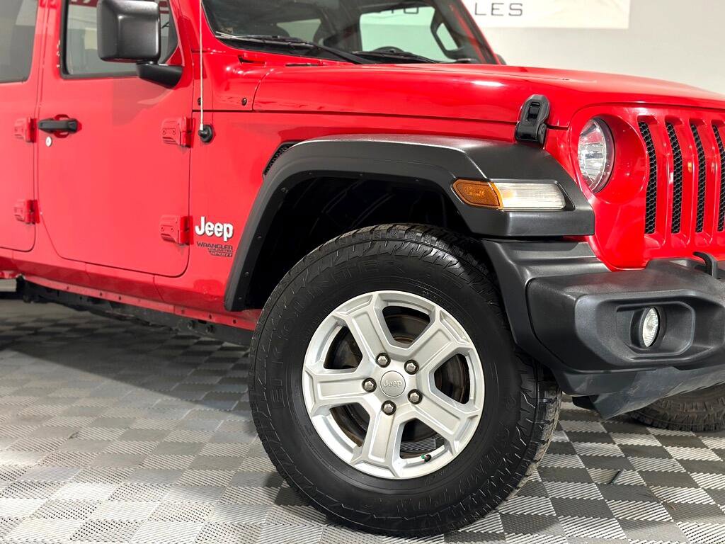 Used 2019 Jeep Wrangler Unlimited Sport S image 3