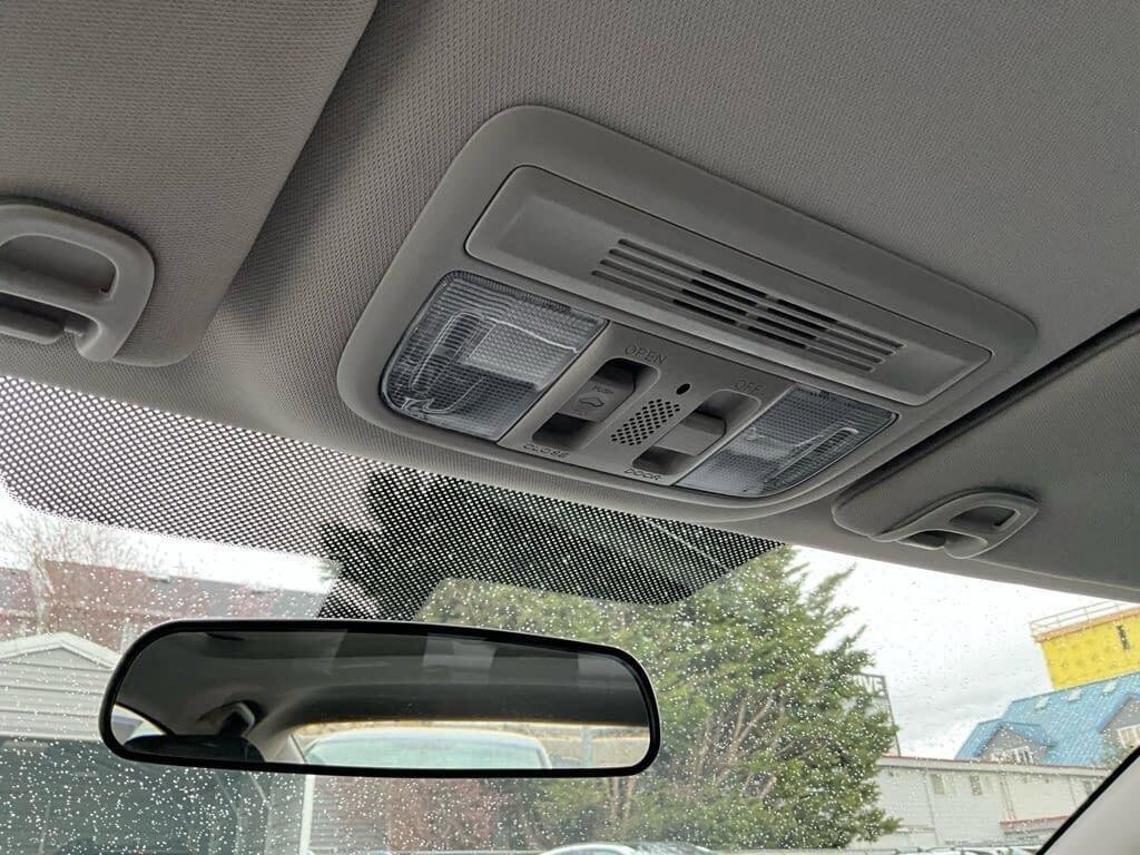 Used 2018 Honda Civic EX image 16