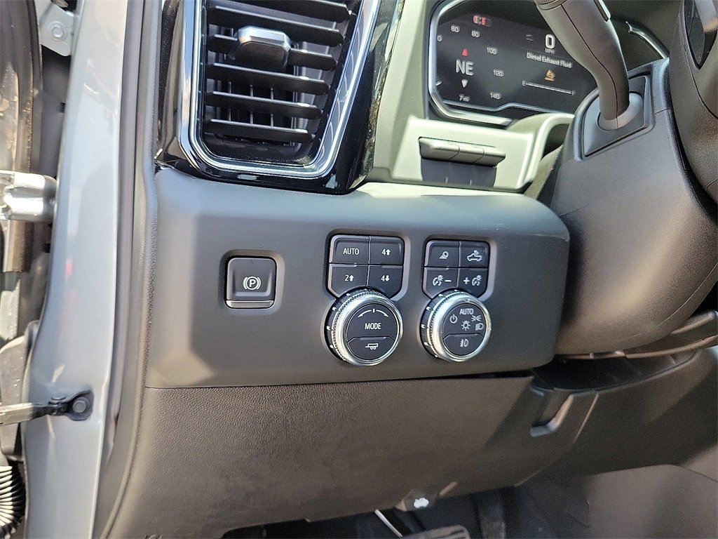 Used 2024 GMC Sierra 2500 Denali w/ Denali Reserve Package image 12
