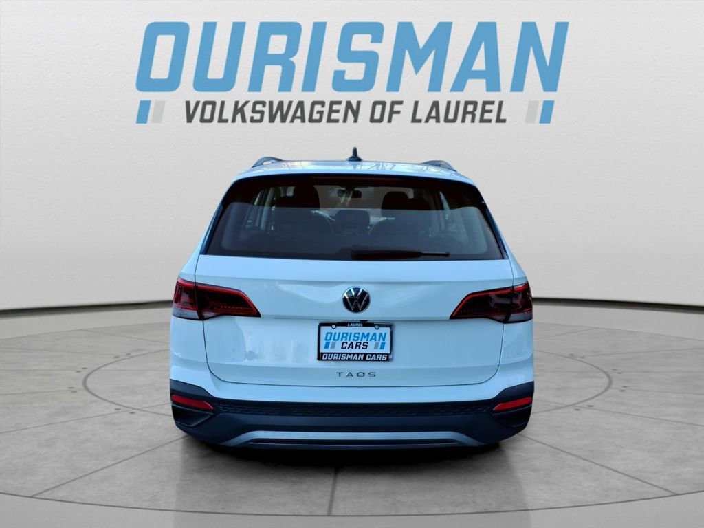 Used 2022 Volkswagen Taos S w/ IQ Drive S Package image 3