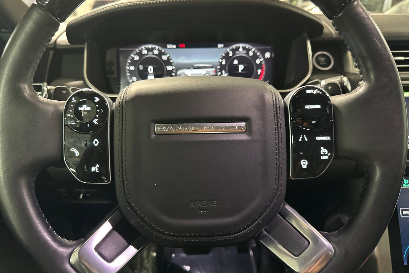 Used 2019 Land Rover Range Rover HSE AWD/4WD image 22
