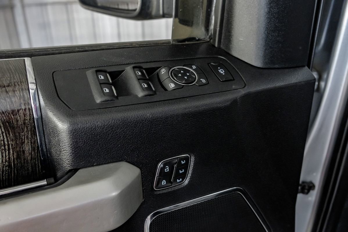 Used 2020 Ford F250 Lariat w/ Lariat Ultimate Package image 44