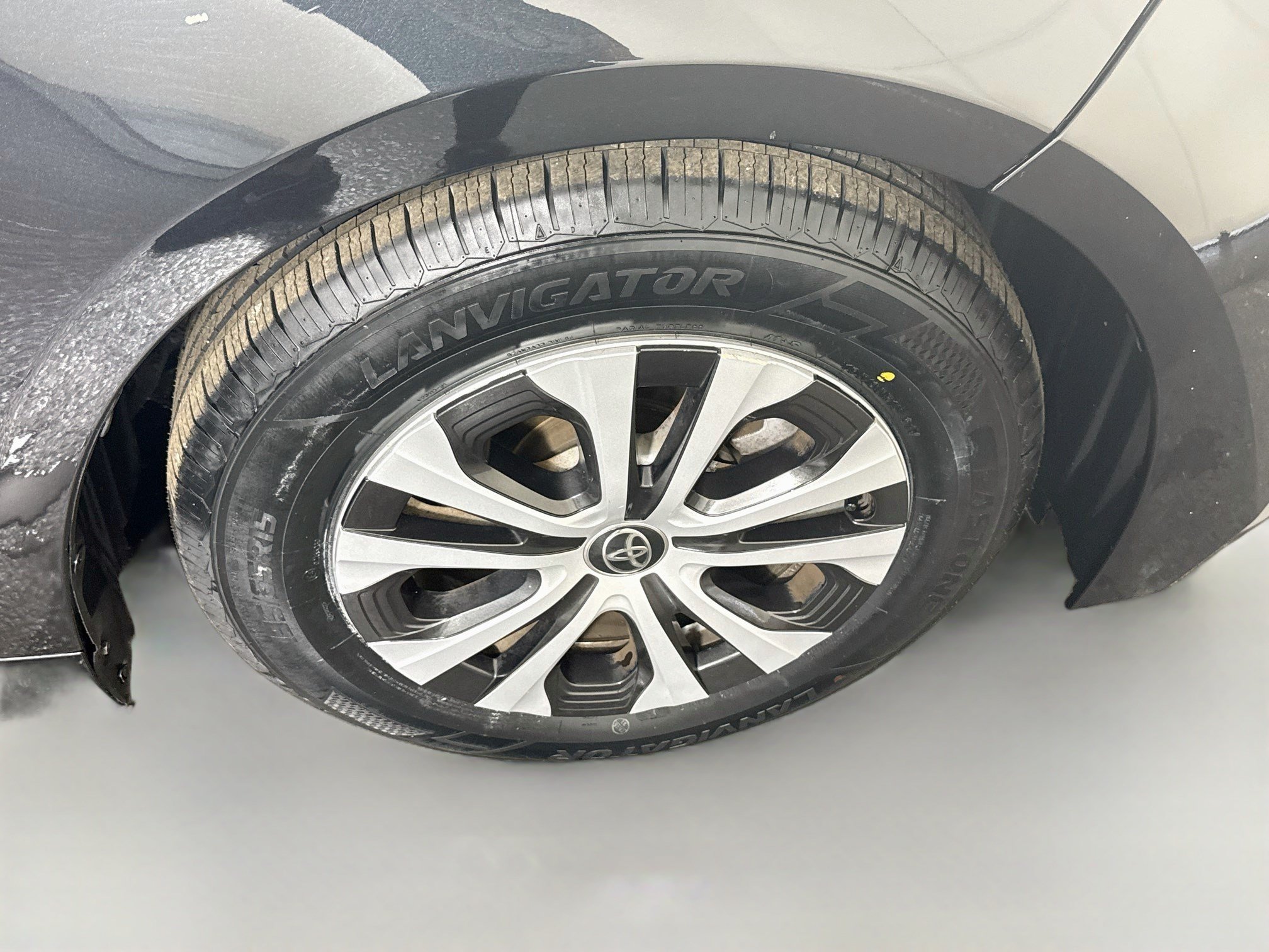 Used 2022 Toyota Corolla LE FWD image 32