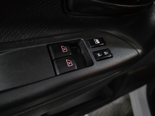Used 2020 Nissan NV200 S FWD image 24