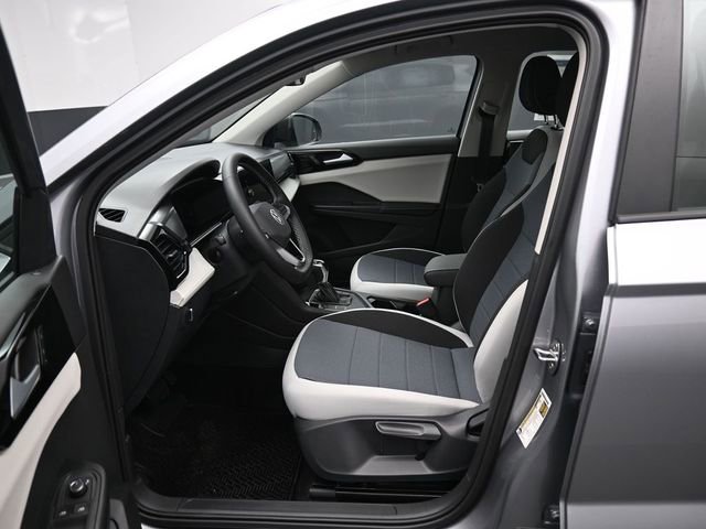 New 2026 Volkswagen Taos S image 9