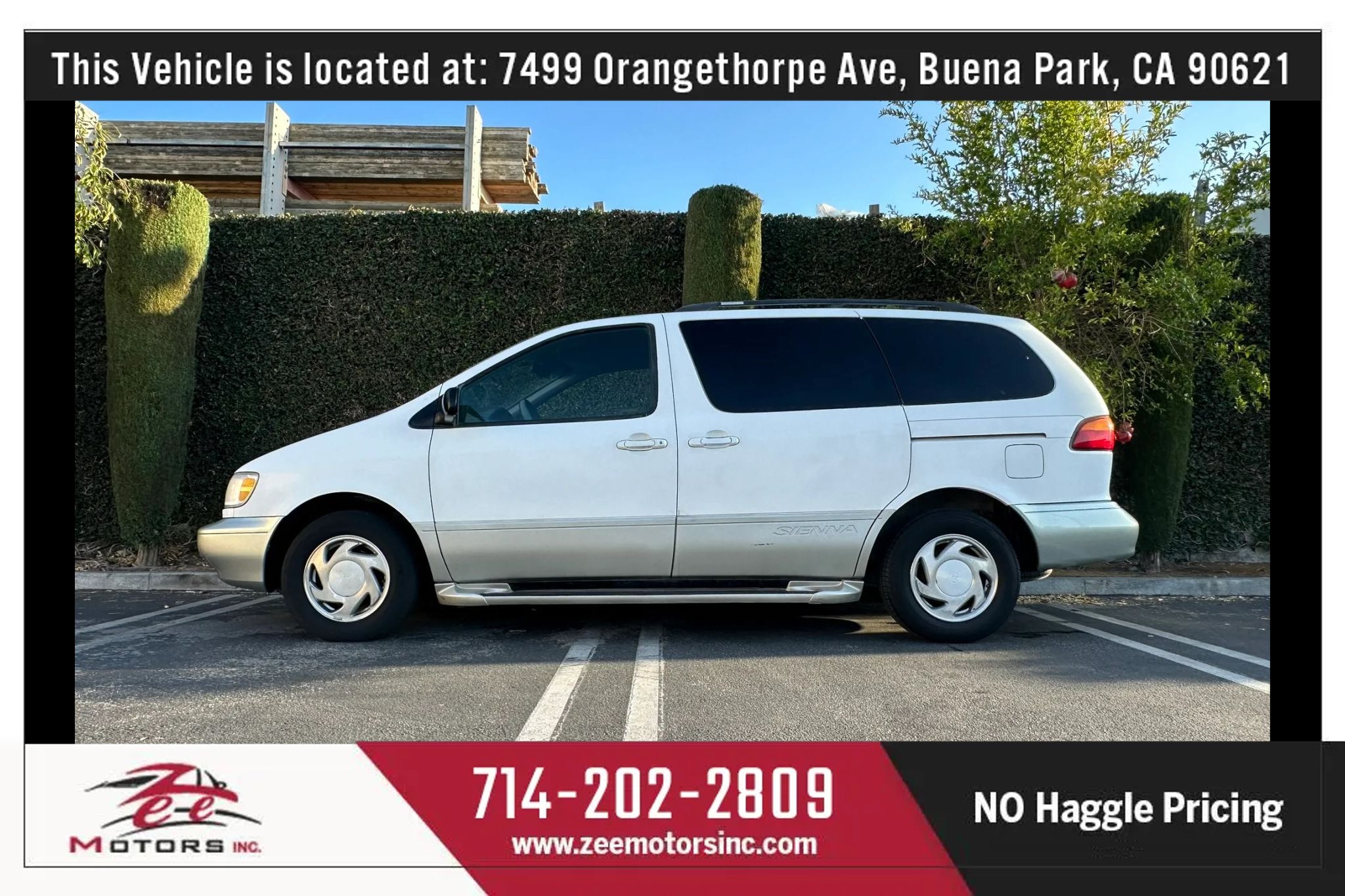 Used 1998 Toyota Sienna XLE FWD image 11