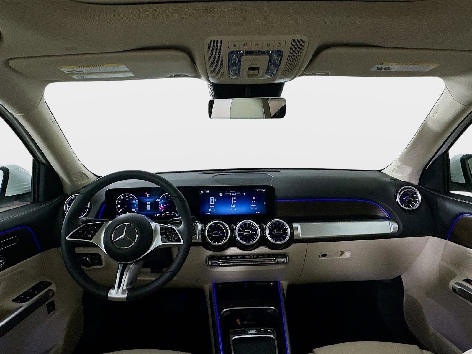 Used 2026 Mercedes-Benz GLB 250 4MATIC image 28