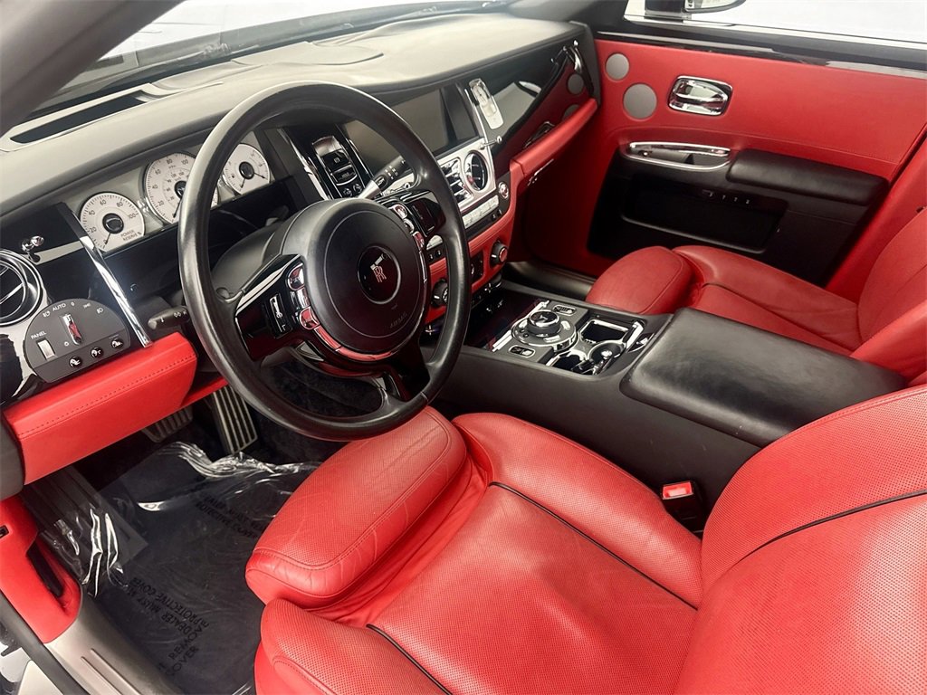 Used 2019 Rolls-Royce Ghost image 9