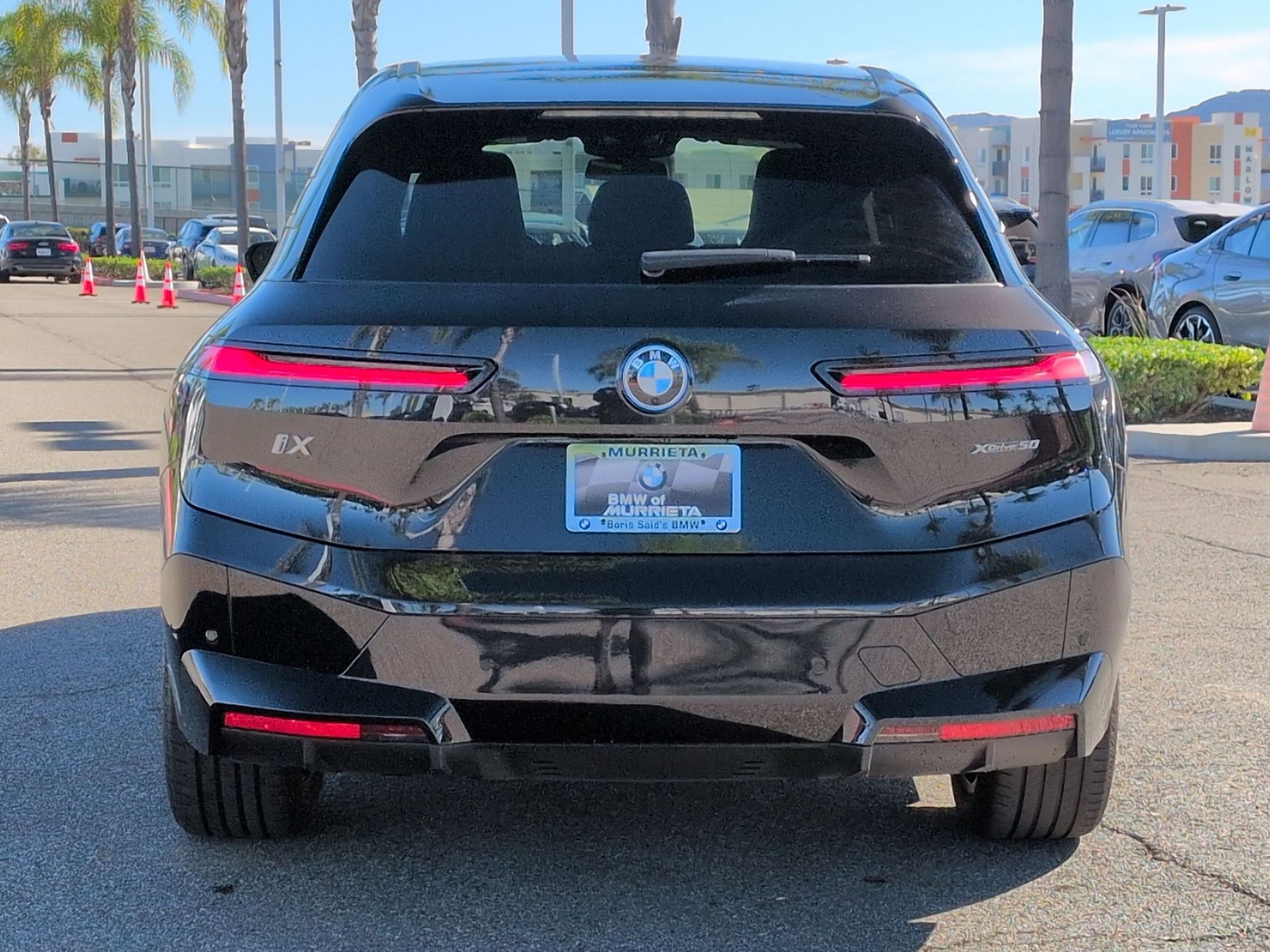 Used 2024 BMW iX xDrive50 w/ Sport Package image 9