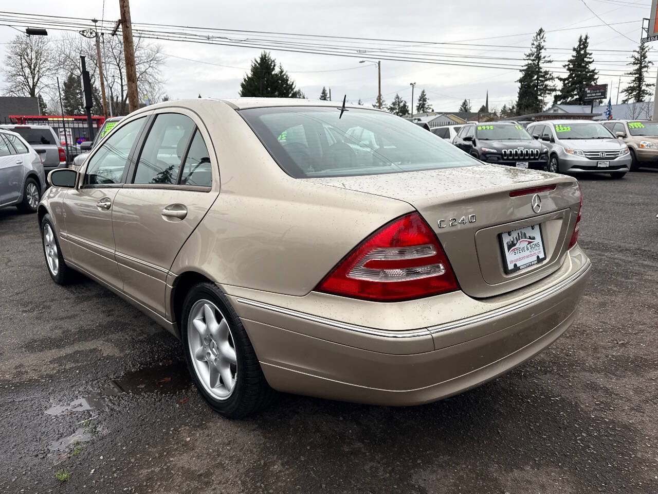 Used 2002 Mercedes-Benz C 240 Sedan image 6