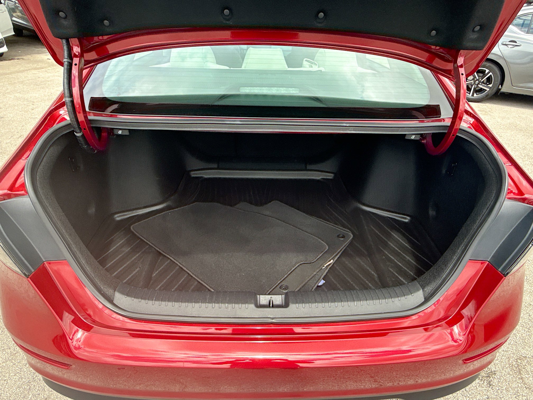Certified 2023 Honda Accord EX image 25