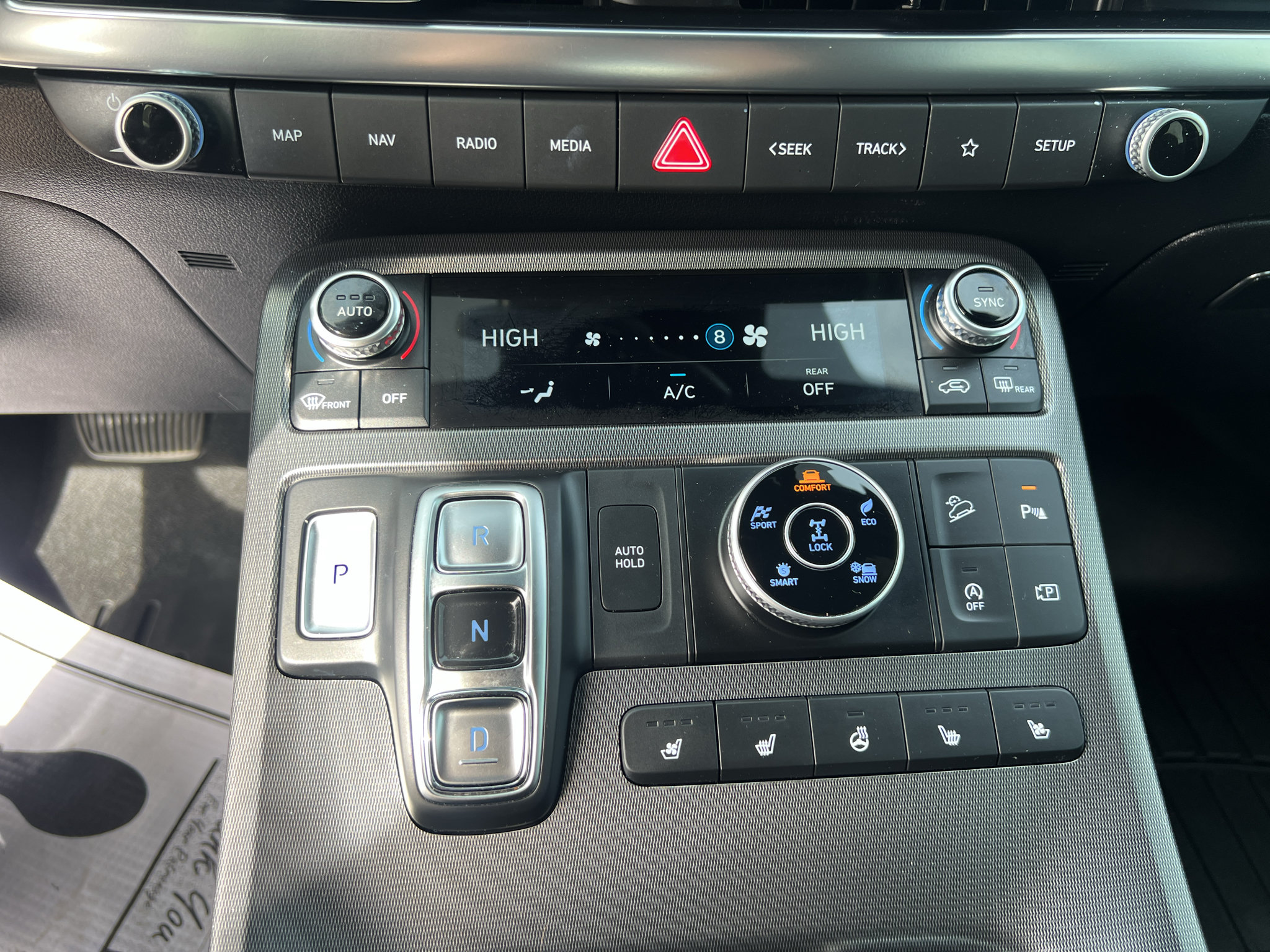 Used 2025 Hyundai Palisade Calligraphy AWD/4WD image 18