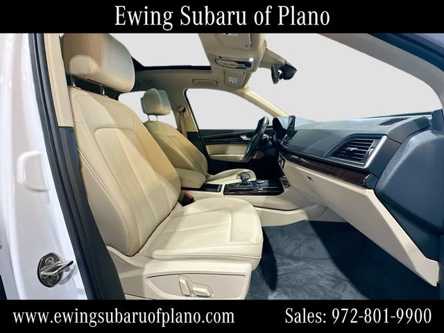 Used 2019 Audi Q5 Prestige w/ Convenience Package AWD/4WD image 29