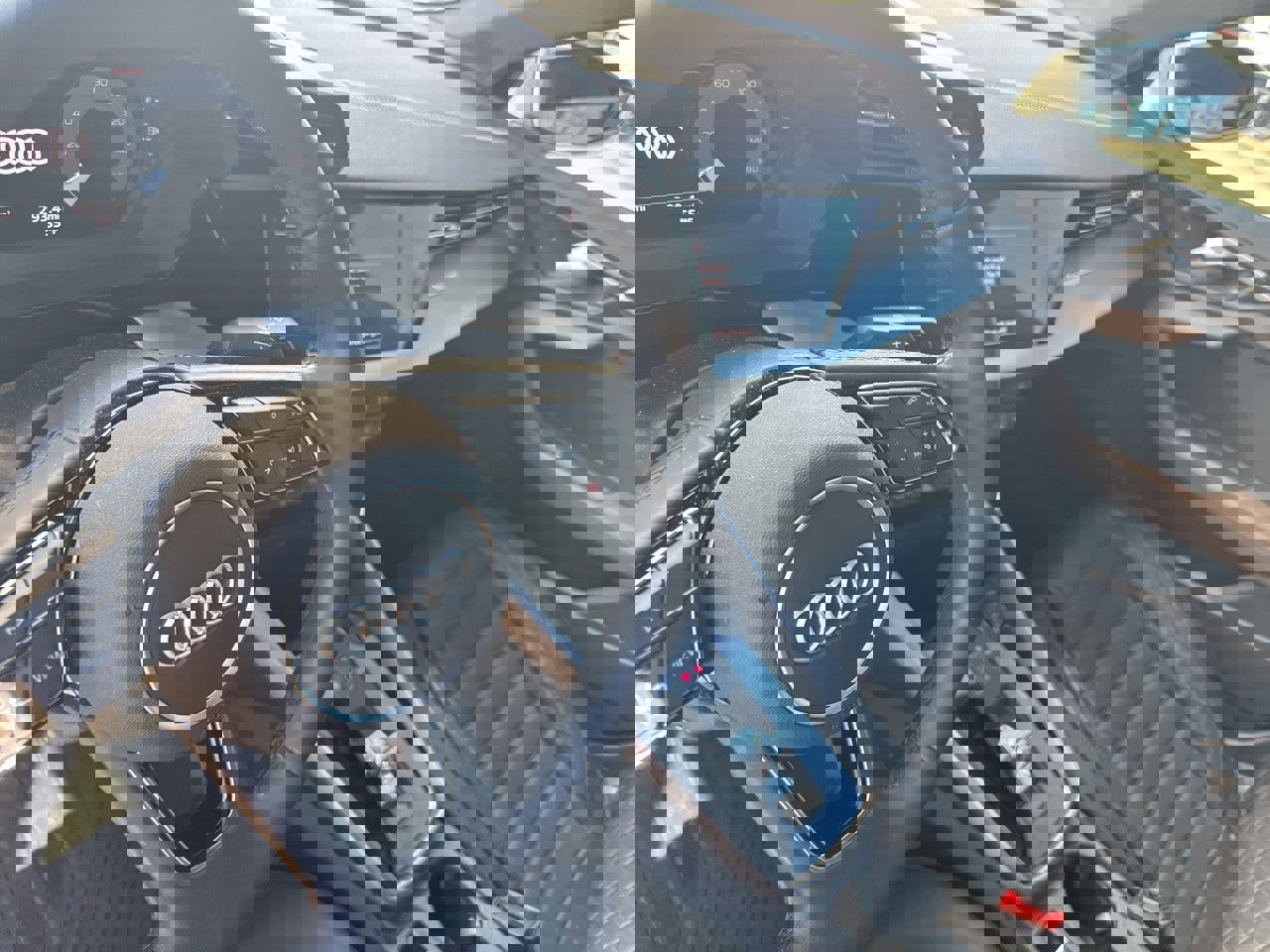 Used 2024 Audi A3 2.0T Premium image 7