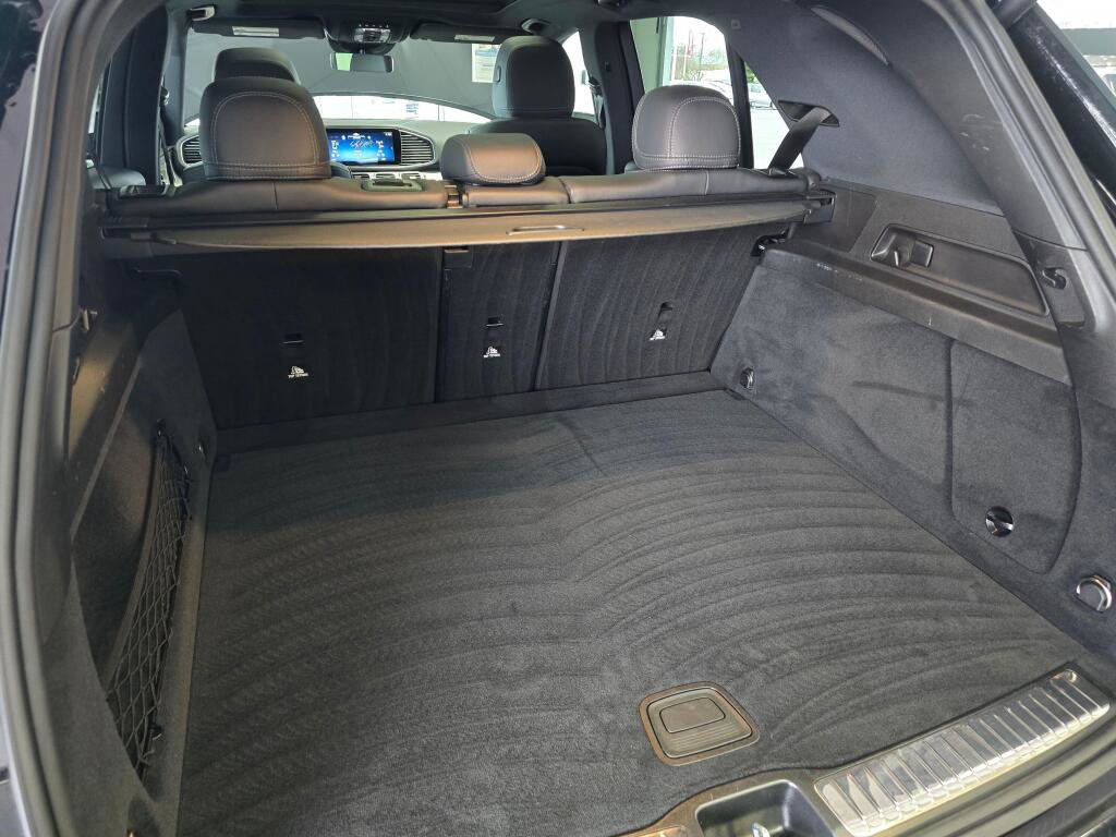 Used 2025 Mercedes-Benz GLE 350 4MATIC image 16