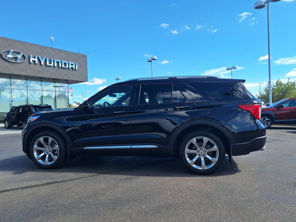 Used 2020 Ford Explorer Platinum w/ Premium Technology Package AWD/4WD image 6