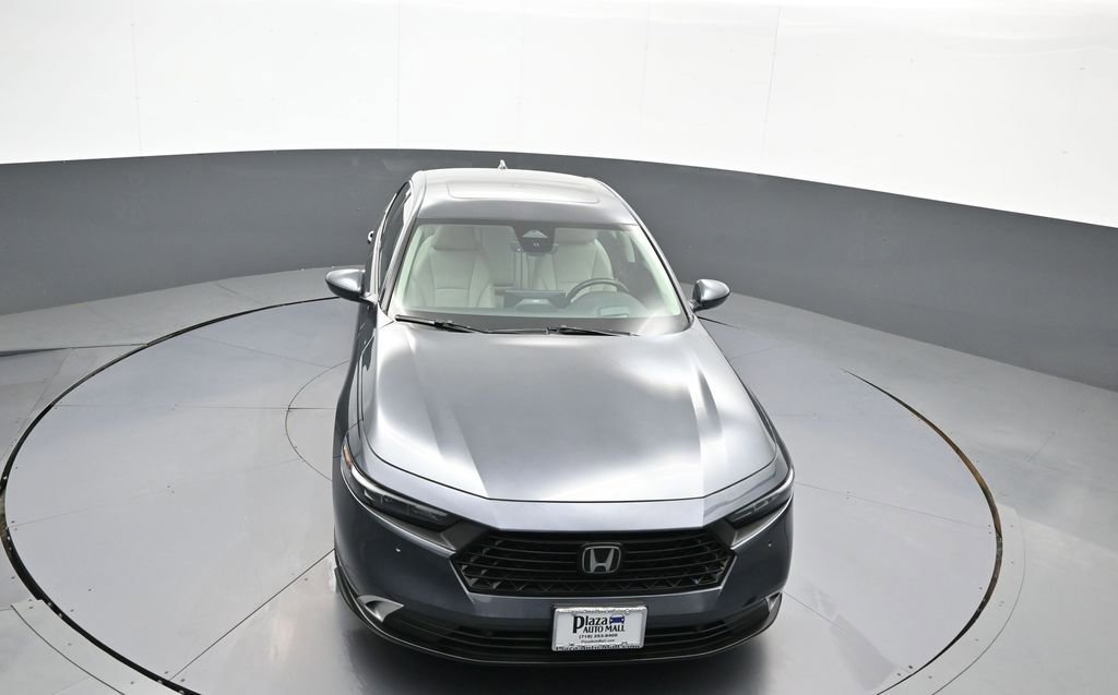 Certified 2024 Honda Accord Touring image 34