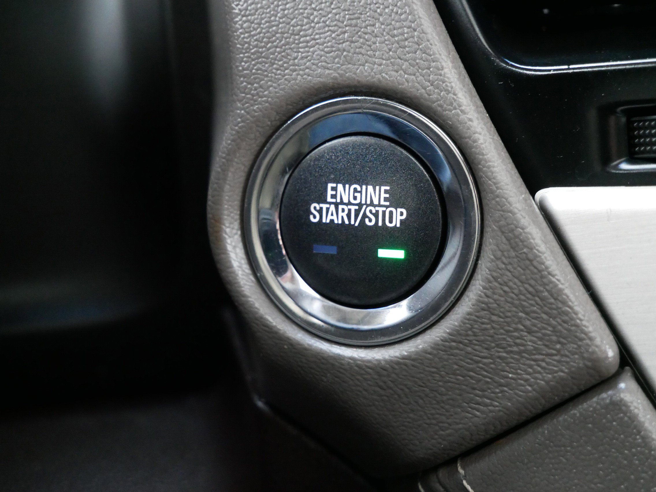 Used 2019 GMC Yukon Denali w/ Open Road Package image 26