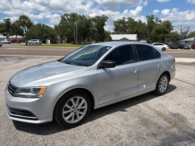 Used 2015 Volkswagen Jetta SE