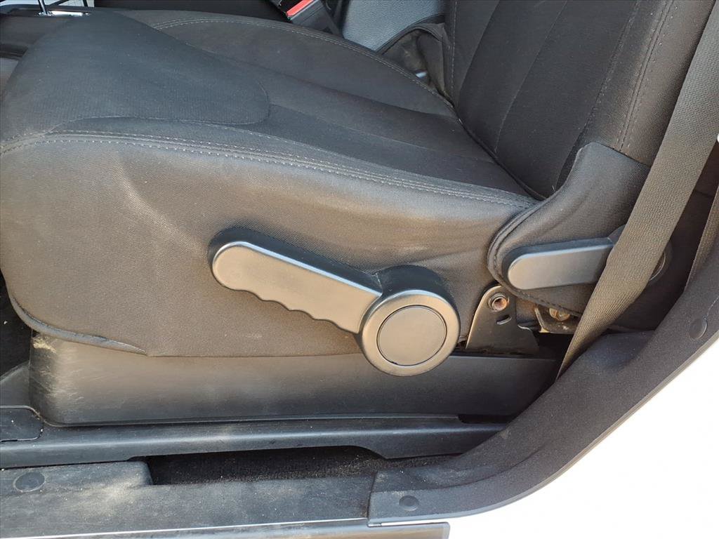 Used 2015 Jeep Wrangler Sport AWD/4WD image 18