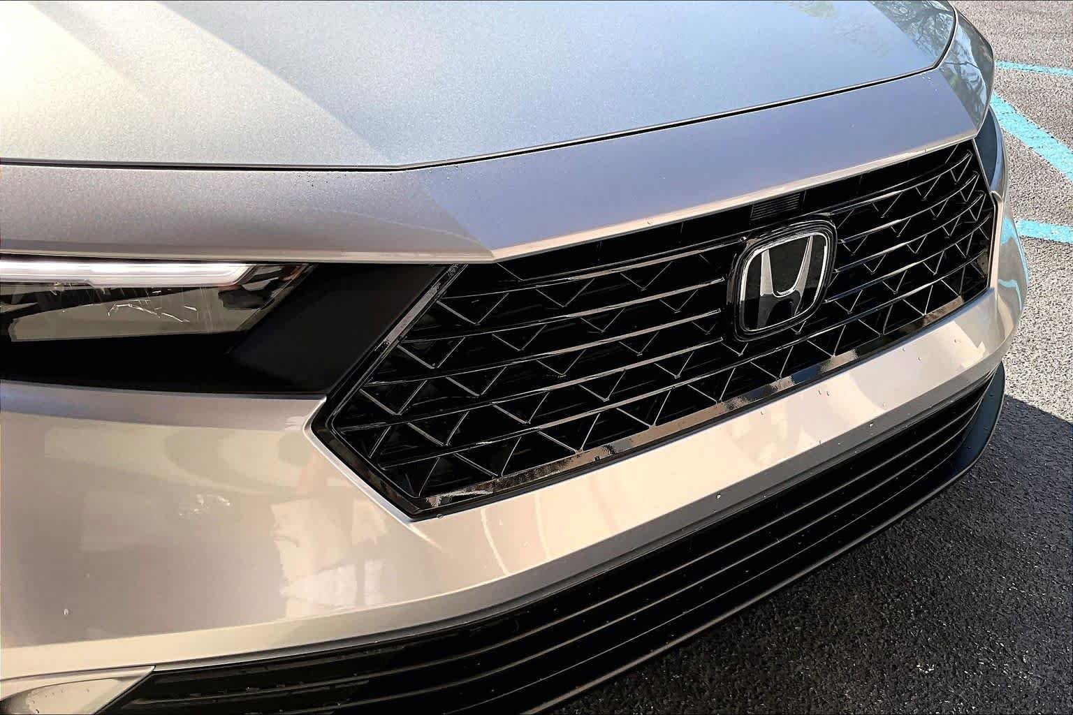 Certified 2024 Honda Accord EX image 30