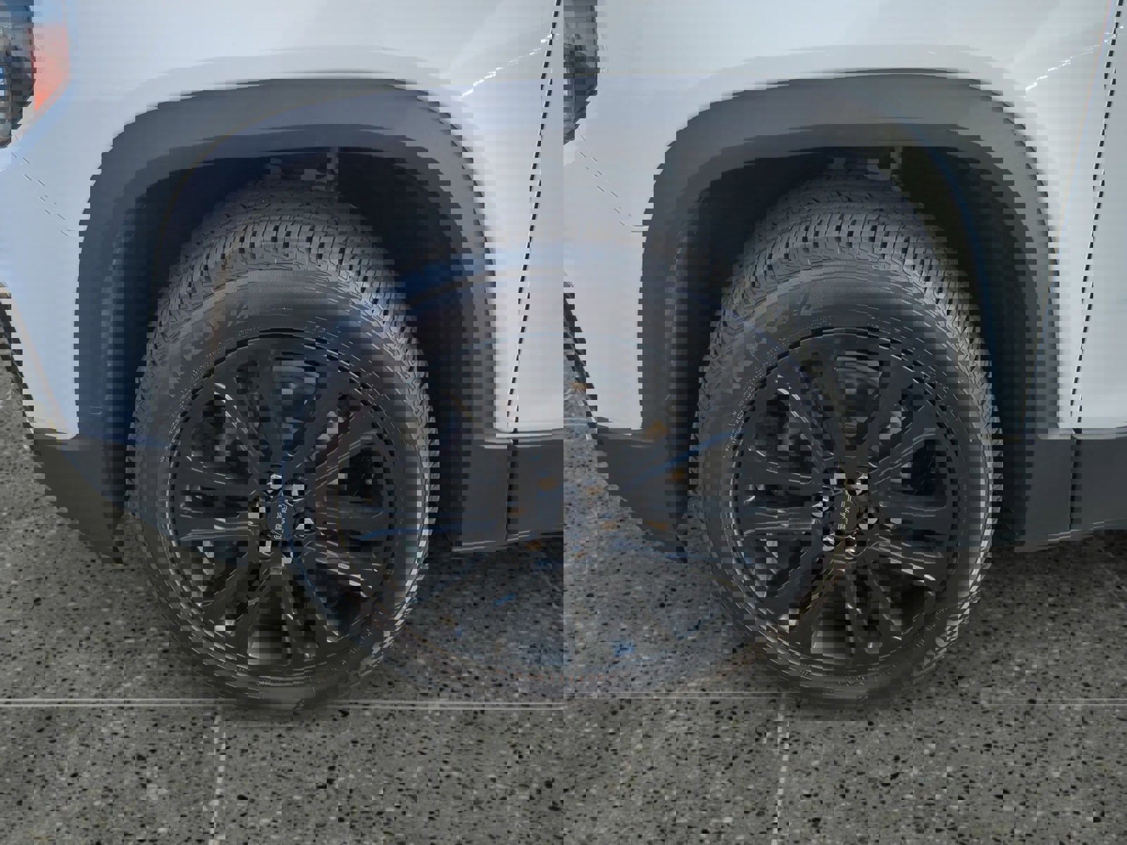 Used 2023 GMC Acadia SLE w/ Elevation Edition image 14