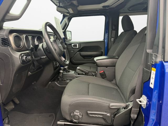 Used 2018 Jeep Wrangler Sport image 9