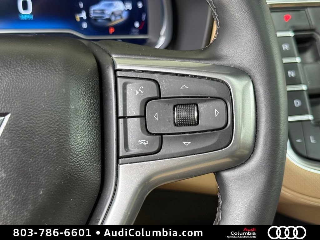 Used 2024 Chevrolet Suburban Premier w/ Premium Package AWD/4WD image 33