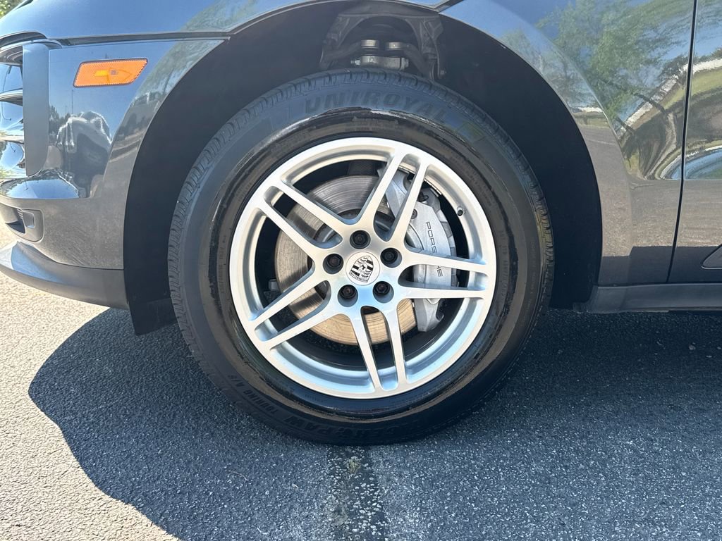 Used 2021 Porsche Macan image 20