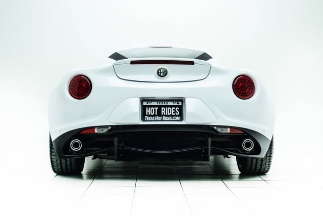 Used 2015 Alfa Romeo 4C Coupe w/ Leather Interior Group image 16