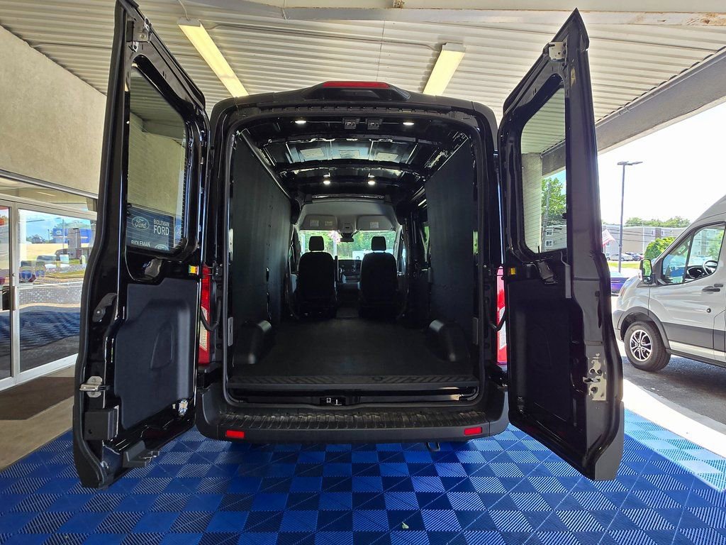 New 2025 Ford Transit 250 148 Medium Roof w/ Load Area Protection Package image 7