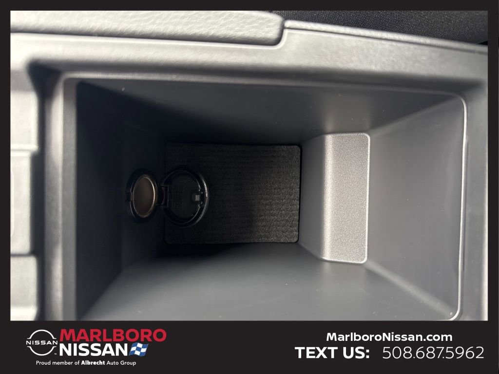 New 2026 Nissan Kicks SV w/ SV Premium Package image 29