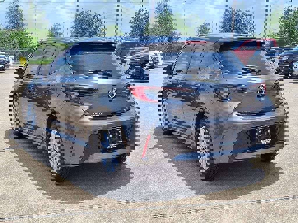 Used 2024 Toyota Corolla SE image 2