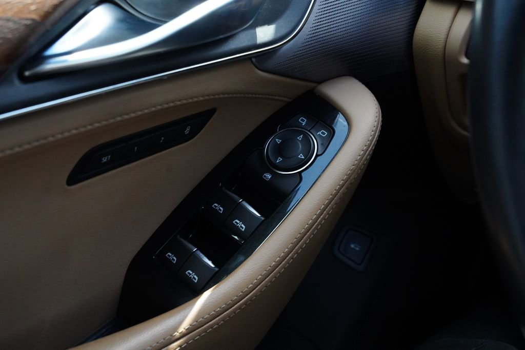 Used 2020 Cadillac CT5 Premium Luxury RWD image 29
