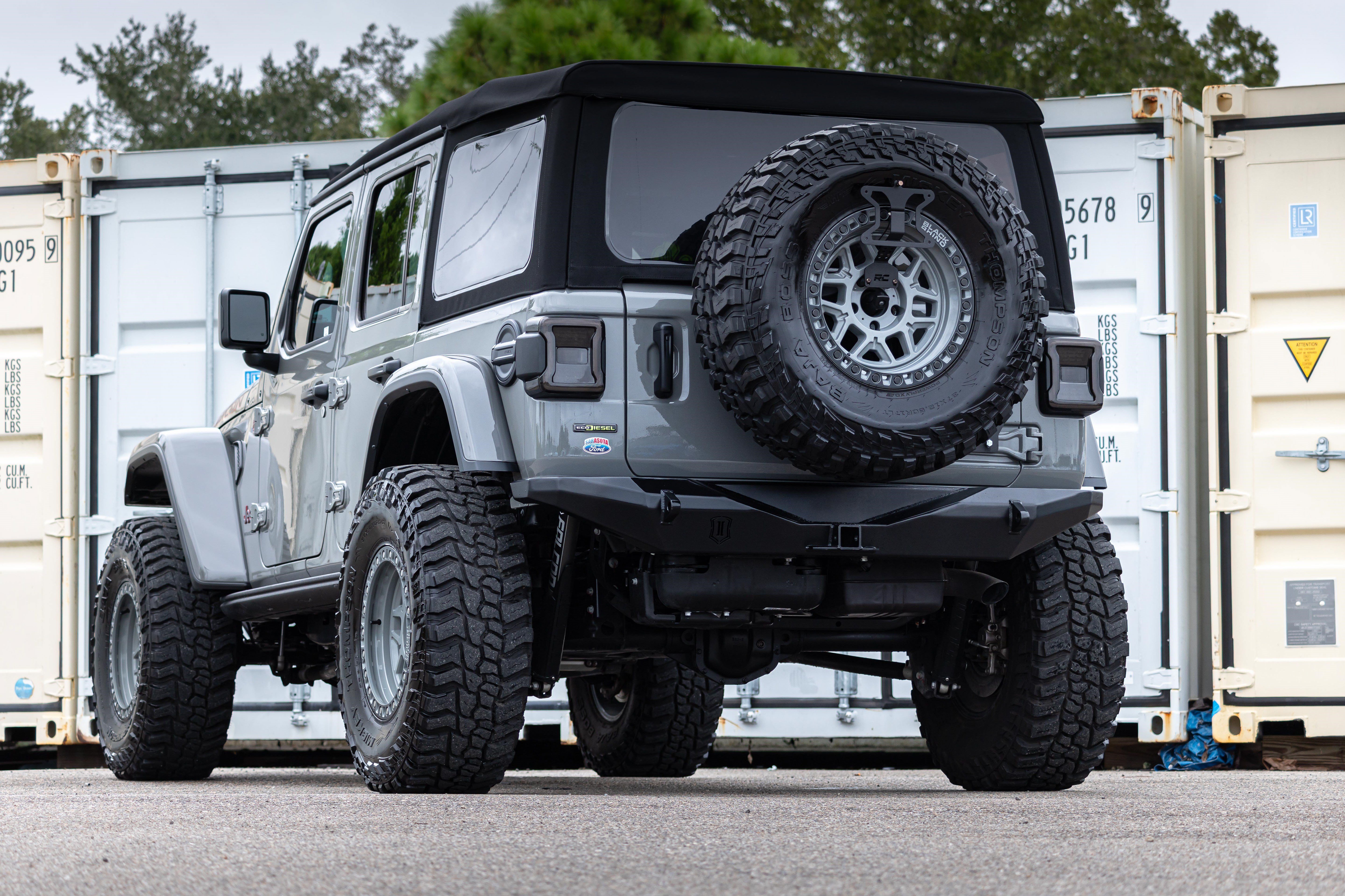 Used 2023 Jeep Wrangler Unlimited Rubicon w/ Cold Weather Group AWD/4WD image 6