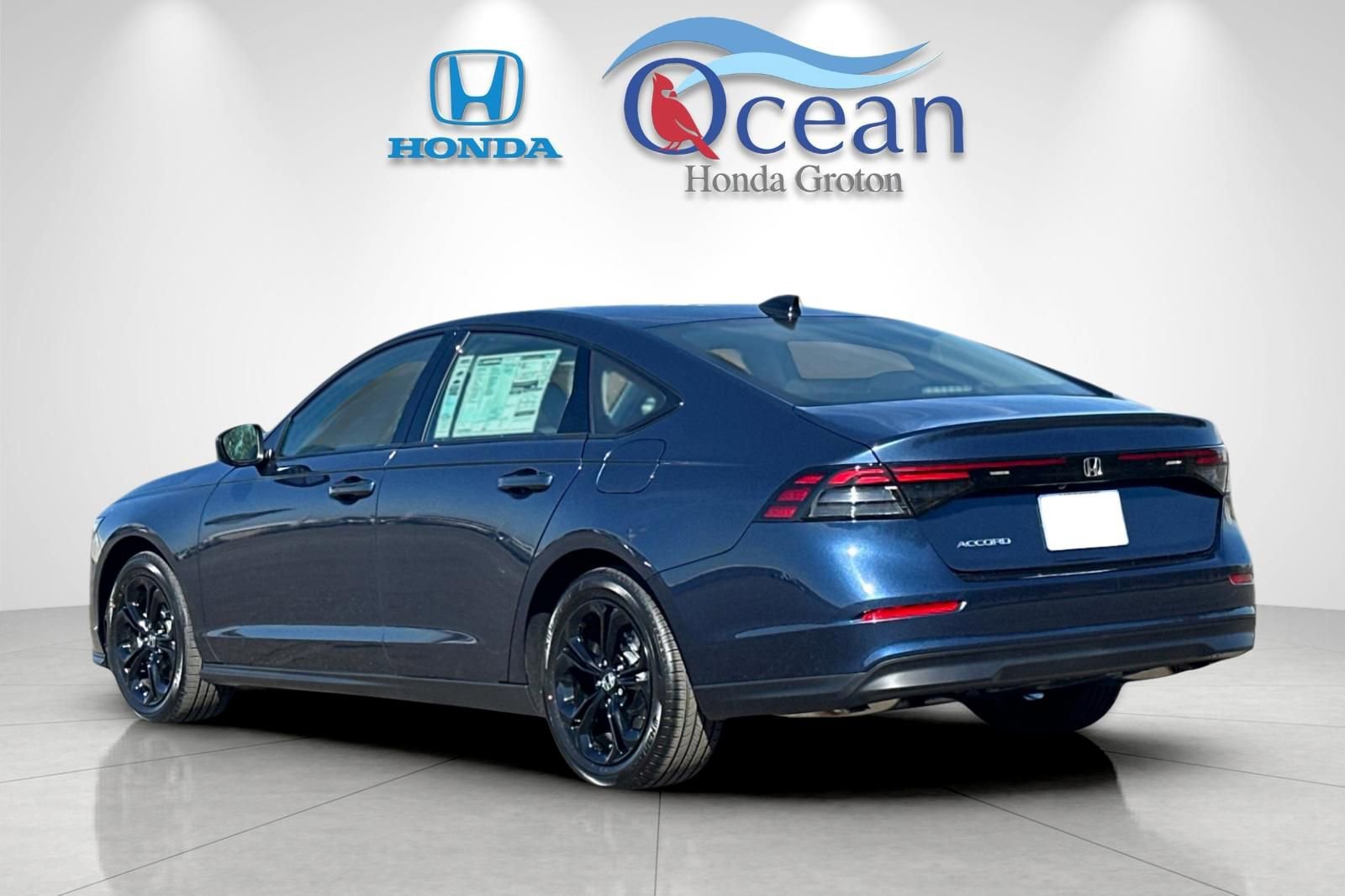 Used 2025 Honda Accord SE image 3