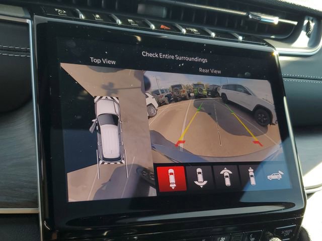 New 2025 Jeep Grand Cherokee L Limited image 10