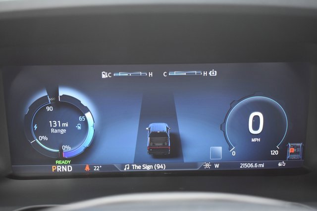 Used 2024 Ford F150 Lightning Lariat image 20