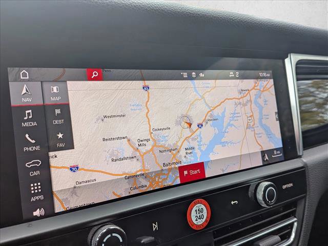 Used 2023 Porsche Macan image 15