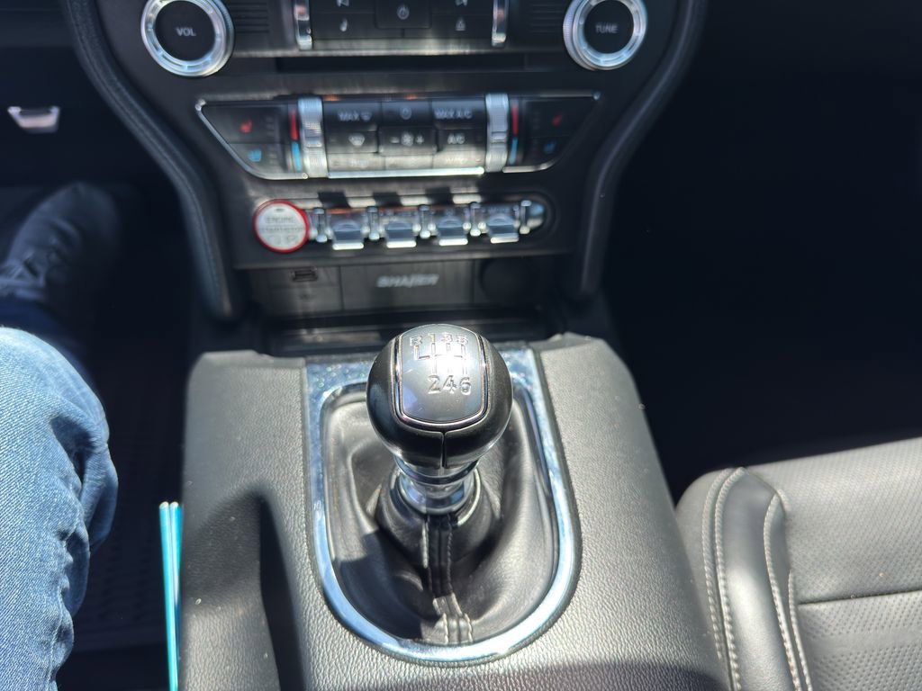 Used 2017 Ford Mustang GT Premium w/ GT Performance Package RWD image 23