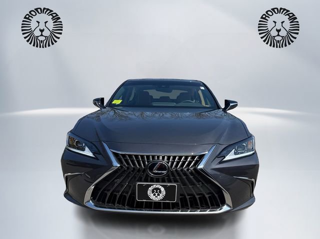 Used 2025 Lexus ES 350 w/ Premium Package image 2