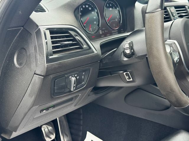 Used 2018 BMW M2 RWD image 14