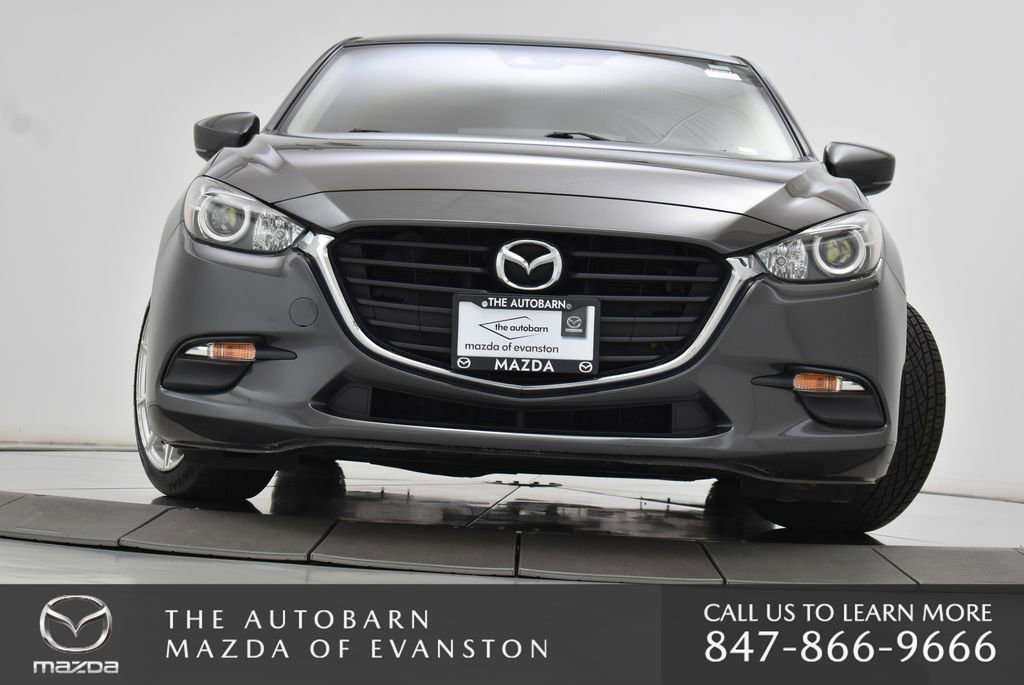 Used 2018 MAZDA MAZDA3 Touring FWD image 5