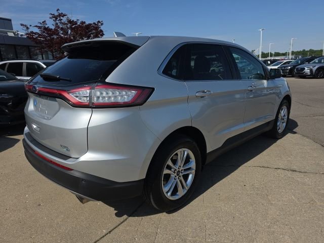 Used 2017 Ford Edge SEL w/ Equipment Group 201A AWD/4WD image 7