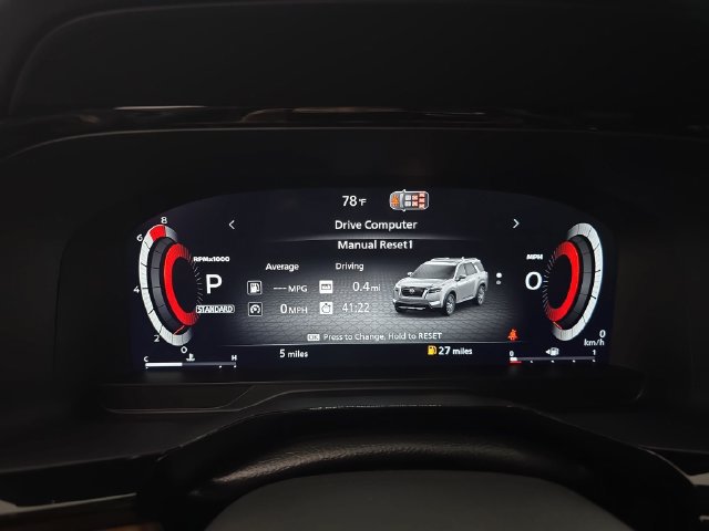 New 2026 Nissan Pathfinder Platinum FWD image 27