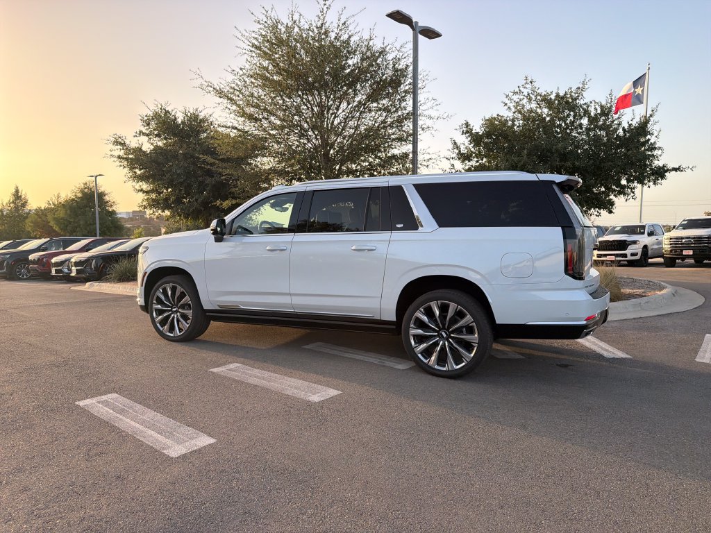 New 2026 Cadillac Escalade ESV Platinum Luxury w/ LPO, Floor Liner Package AWD/4WD image 6