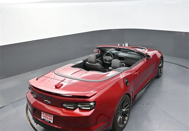 Used 2022 Chevrolet Camaro ZL1 image 21