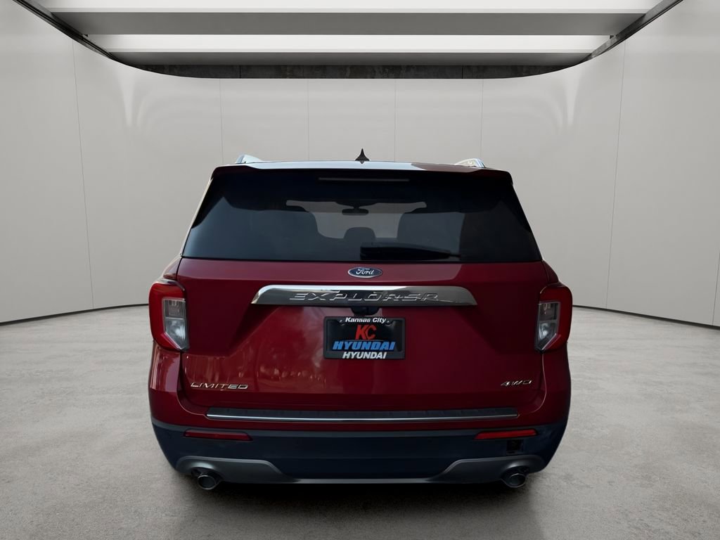 Used 2023 Ford Explorer Limited image 4